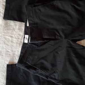 New men's Goodfellow black slim Chino. 31W x 30L